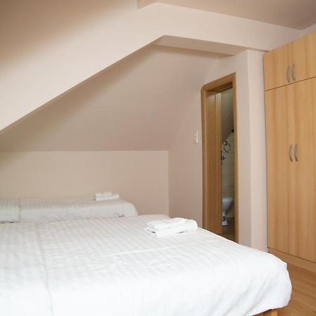 Ub Motel Imperija מראה חיצוני תמונה