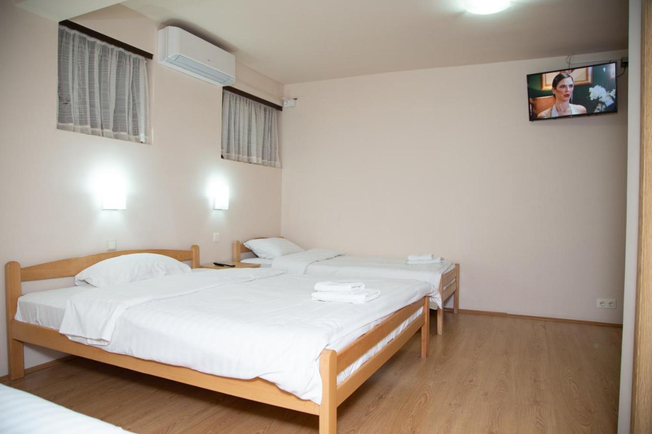 Ub Motel Imperija מראה חיצוני תמונה